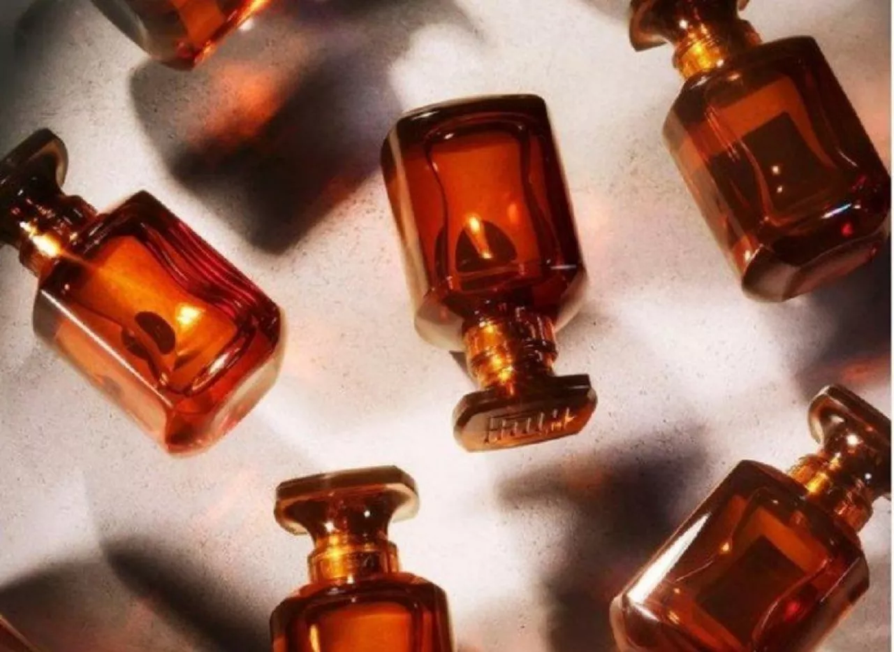 &lt;p&gt;Perfumy to kolejny kosmetyk pod marką Fenty Beauty stworzonej przez Rihannę (fot. Instagram.com/fentybeauty)&lt;/p&gt;