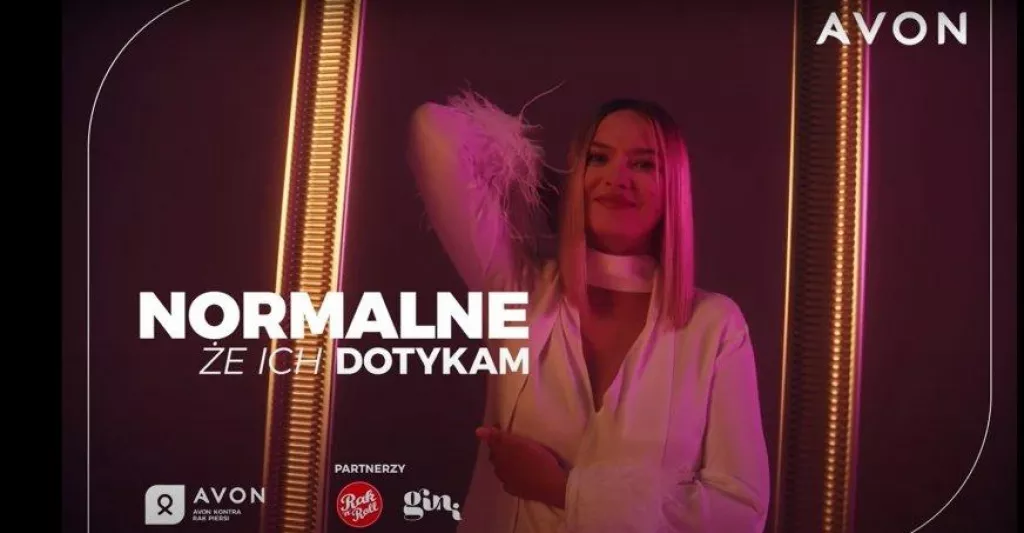 Natalia Nykiel specjalnie dla akcji firmy Avon napisała i nagrała piosenkę (źródło: YouTube)