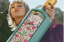 Kluczowe premiery zapachowe Coty, w tym Gucci Flora Gorgeous Jasmine, cieszyły się ogromnym zainteresowaniem konsumentów na większości rynków