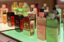 &lt;p&gt;Testery perfum to łakomy kąsek dla oszczędnych konsumentów i konsumentek — czy jednak tester perfum różni się od oryginału?&lt;/p&gt;