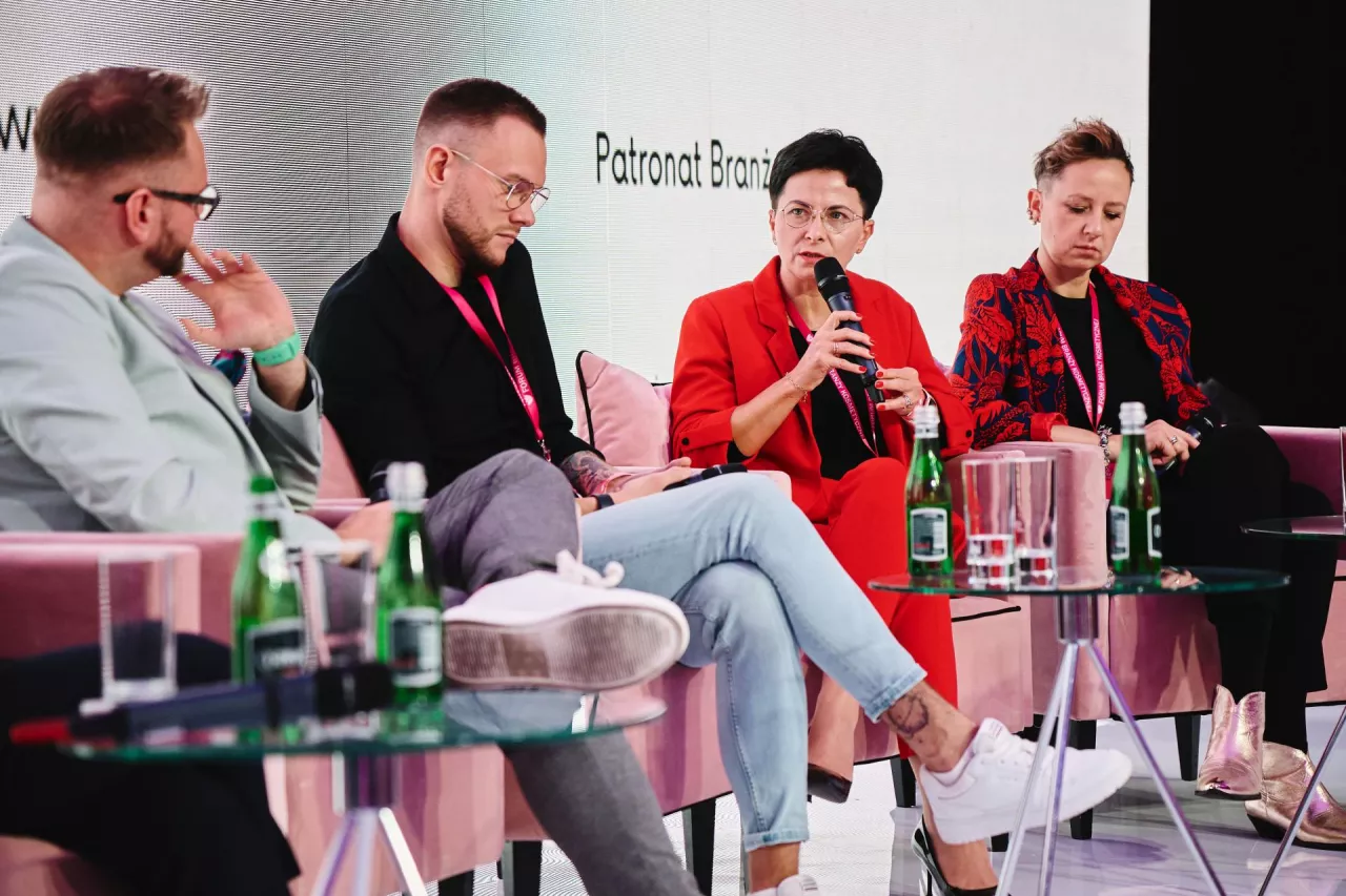 &lt;p&gt;Magdalena Grabowska, dyrektor marketingu Ziko Dermo podczas debaty „Beauty e-commerce i technologie jutra” na Forum Branży Kosmetycznej 2023&lt;/p&gt;
