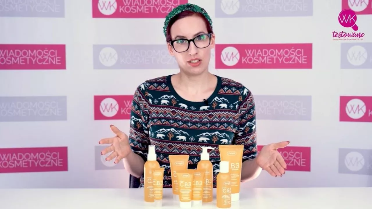 &lt;p&gt;Agata Grysiak, redaktorka wiadomoscikosmetyczne.pl testuje serię kosmetyków marki Ziaja o nazwie Witamina C B3 Niacynamid&lt;/p&gt;