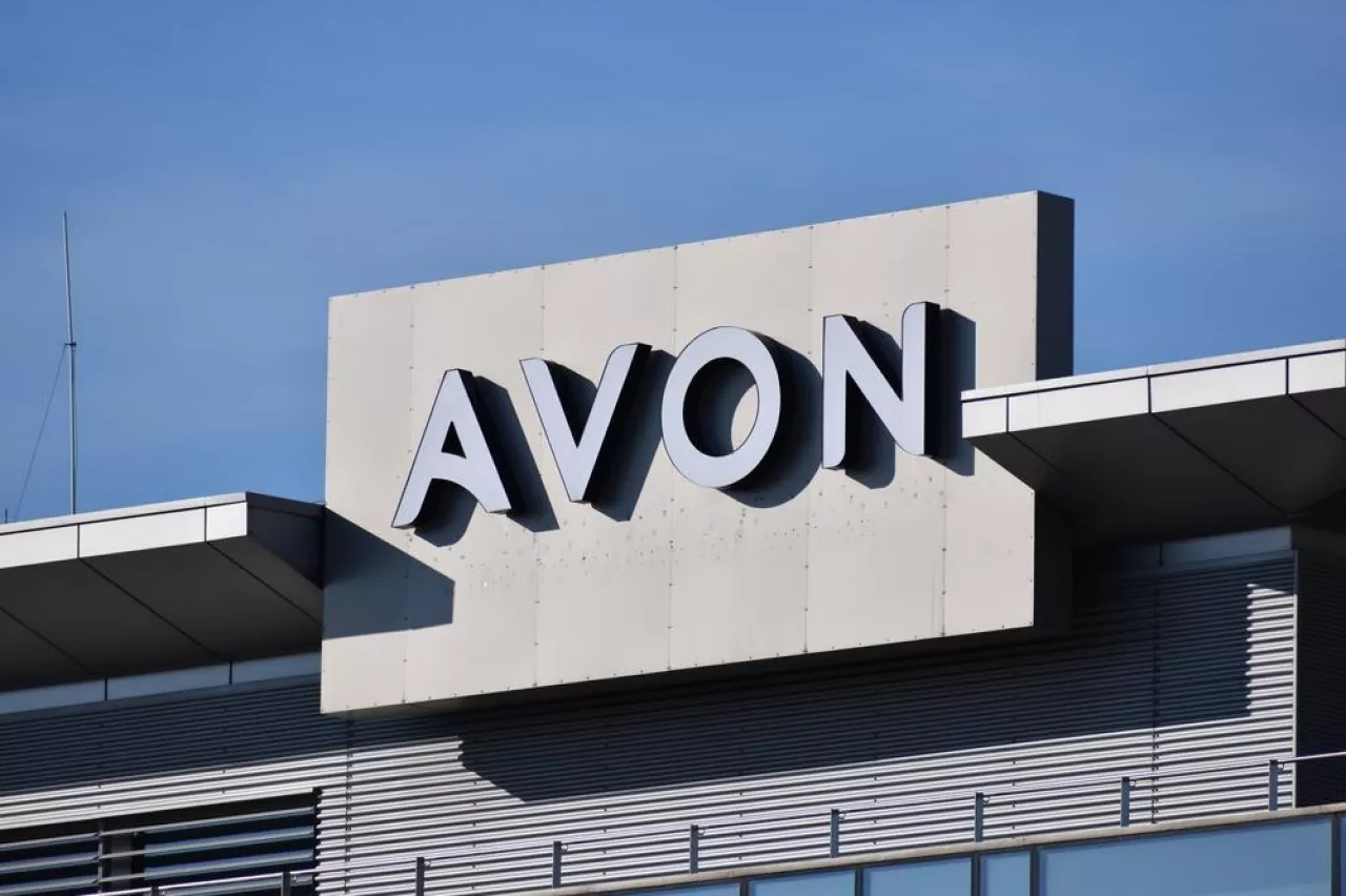 &lt;p&gt;Fabryka Avon w Naro-Fominsku jest drugim co do wielkości zakładem firmy w Europie. Pod względem wielkości i zaawansowania technologicznego wyprzedza ją polska fabryka w Garwolinie&lt;/p&gt;