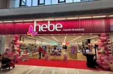 &lt;p&gt;Hebe otworzyło w 2023 r. 32 nowe sklepy w Polsce i 2 w Czechach. O ponad 47 proc. wzrosła sprzedaż online Hebe&lt;/p&gt;