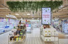 Strefa drogeryjno-perfumeryjna w Auchan w Piasecznie