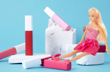 Film Barbie spowodował lawinę współprac z markami, w tym kosmetycznymi.