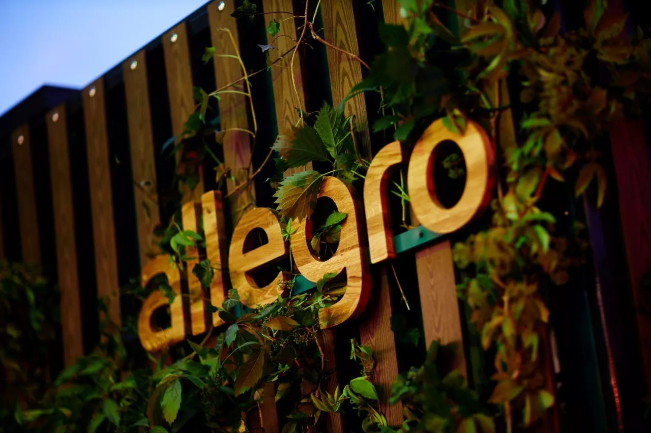 Automat paczkowy Allegro