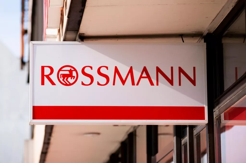 Drogeria sieci Rossmann w Gdańsku.