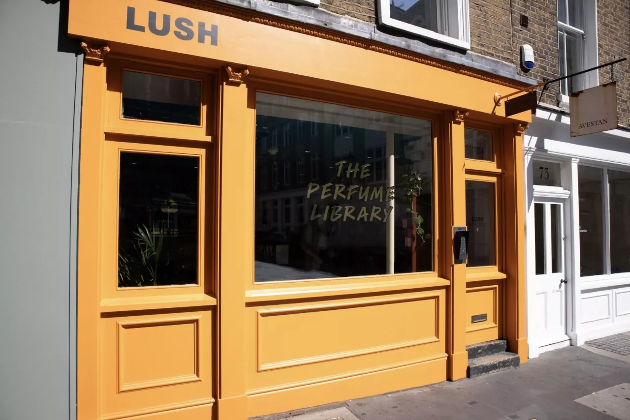 Lush Perfume Library w Londynie