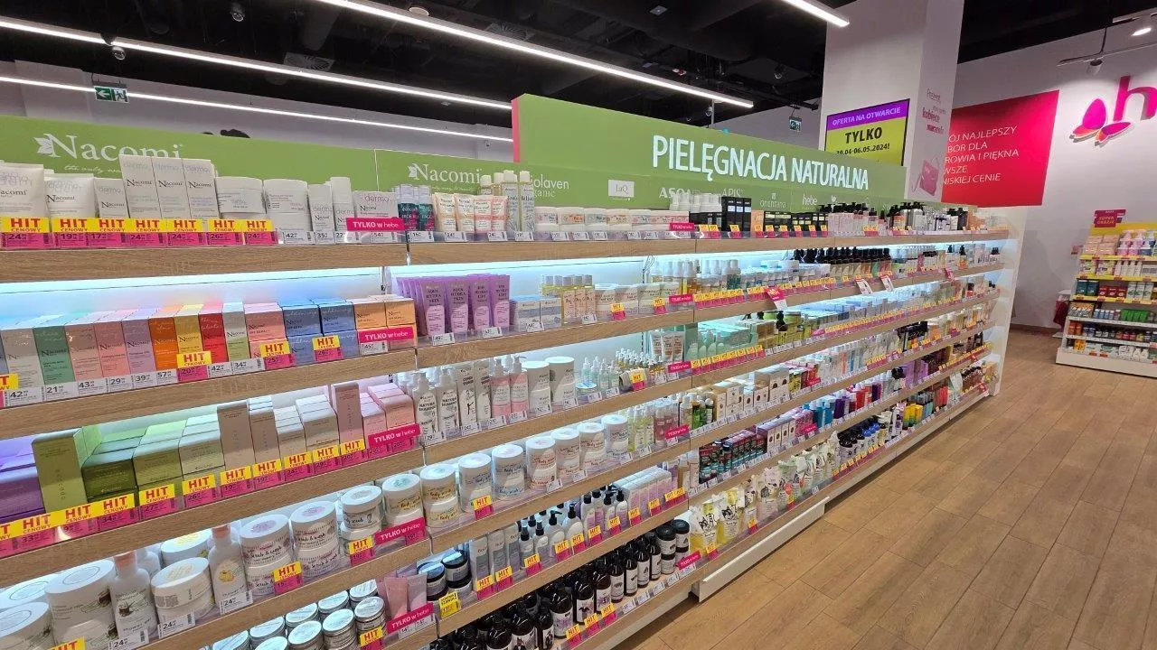 Kosmetyki naturalne, organiczne, wegańskie są tymi, które nadal będą napędzały światowy rynek kosmetyczny, a konsumenci będą się odsuwać od produktów zawierających kontrowersyjne składniki