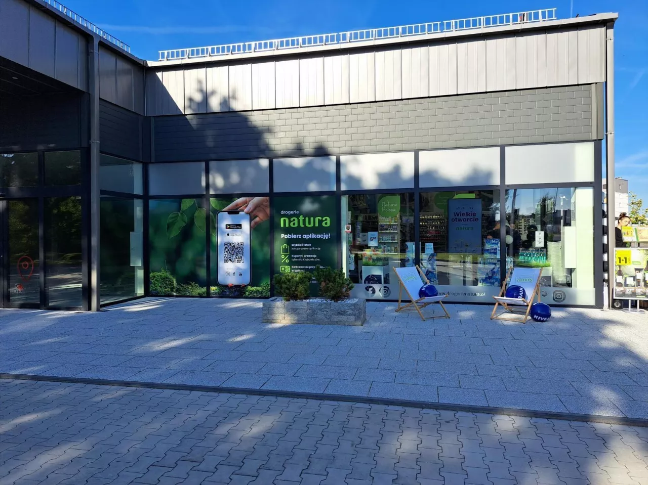 Drogeria Natura otwarta 7 sierpnia 2024 r. w pasażu handlowym Rondo Strzelecka w Środzie Wielkopolskiej