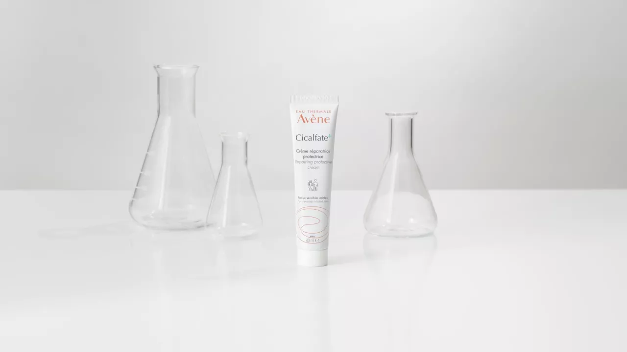 Linia produktów EAU THERMALE Avène CICALFATE+ ze złotą Perłą Rynku Kosmetycznego