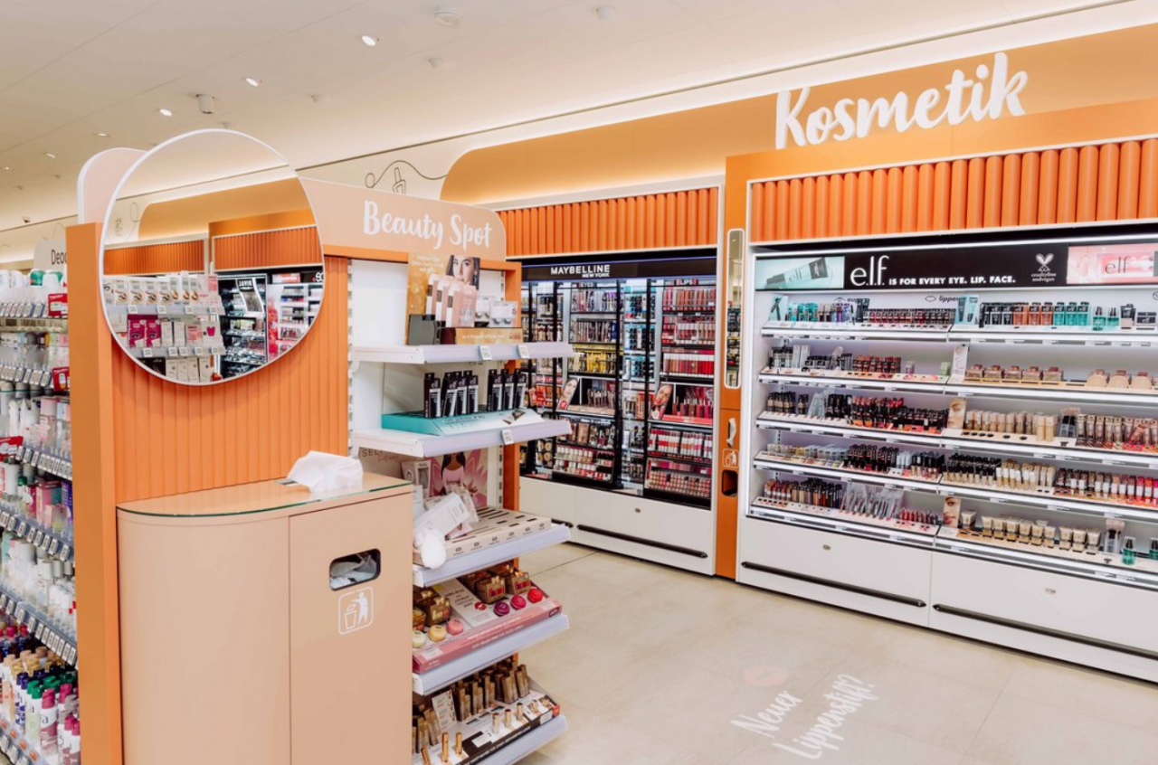 Drogeria Rossmann w nowym koncepcie działa od marca 2025