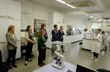 Wizyta studyjna przedstawicieli instytucji UE oraz ministerstw ds. przemysłu i innowacji państw członkowskich w firmie Dr Irena Eris