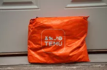 Chiński gigant e-commerce razem z polską pocztą znaleźli się na celowniku komentatorów.