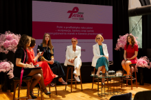 – Gliss wspiera kobiety w tym, co naprawdę ważne – w trosce o zdrowie i budowaniu świadomości wokół profilaktyki raka piersi – podkreśla Aleksandra Gawlas-Wilińska, dyrektorka marketingu HCB firmy Henkel, ambasadorka Różowego Patrolu Gliss