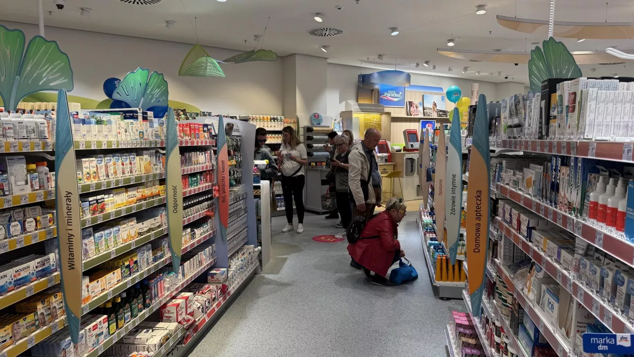 &lt;em&gt;Drogerie DM planują sprzedaż online produktów OTC bez recepty, które klienci do tej pory mogli kupować tylko w aptece&lt;/em&gt;