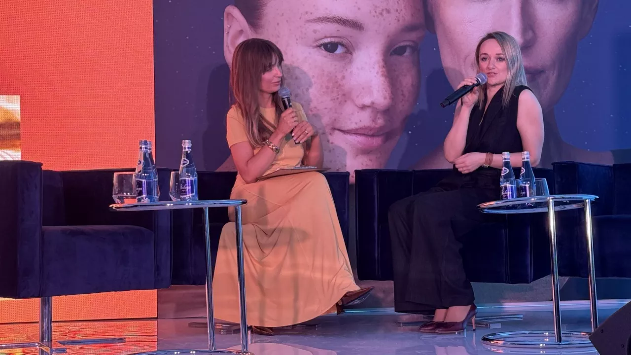 Katarzyna Mauduit (z prawej) oraz Anna Dec podczas Douglas Skincare Weeks 2025
