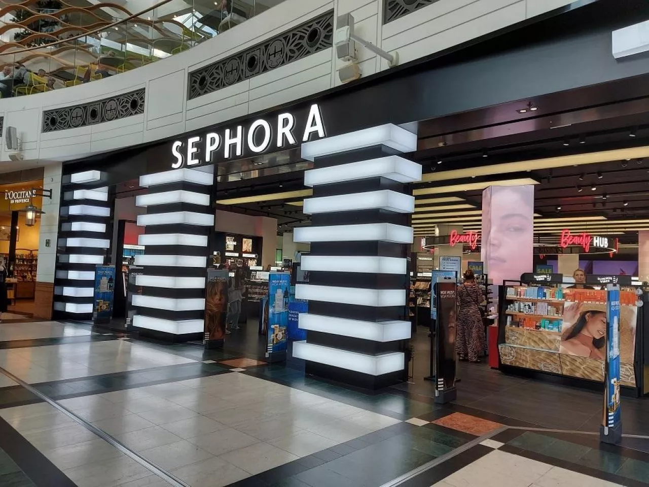 Sephora wprowadzając nową usługę chce mocniej zaangażować klientów i związać ich ze swoją marką.