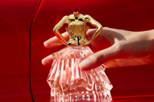 Interparfums oprócz Rochas posiada licencję na produkcję i sprzedaż perfum takich marek jak Lacoste, Montblanc, Boucheron, Coach, Jimmy Choo, Karl Lagerfeld, Van Cleef &amp; Arpels i Lanvin