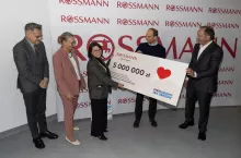 Marcin Grabara, prezes Rossmanna oraz Raoul Rossmann odwiedzili Instytut Centrum Zdrowia Matki Polki 