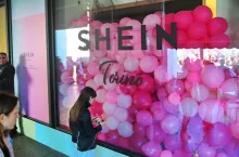 Sklep Shein we Włoszech (Shutterstock)