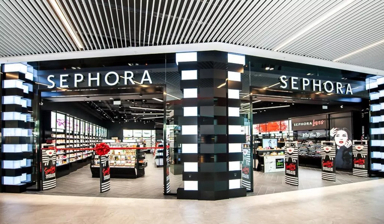 Sephora w centrum handlowym Riviera.