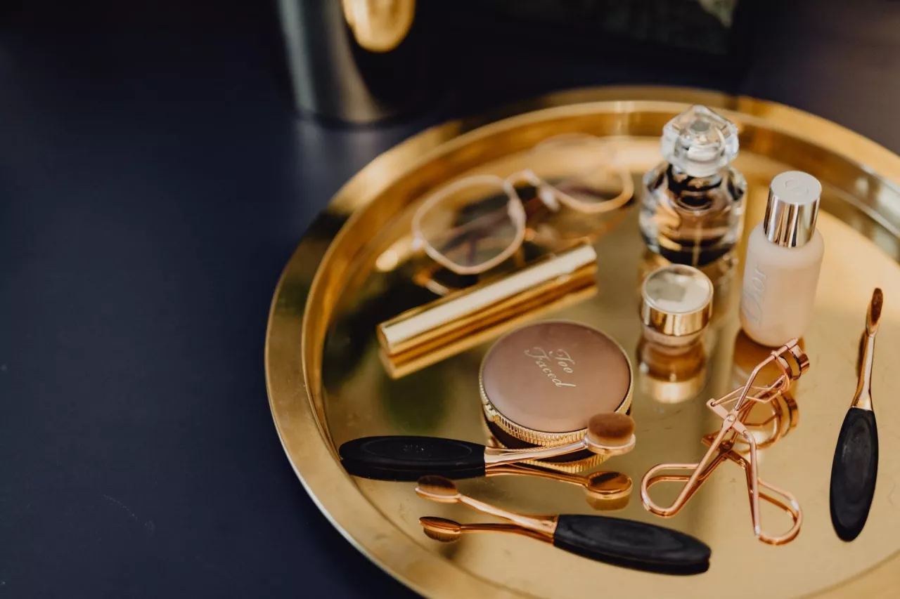 Sezon świąteczny przynosi wzmożenie zagrożenia zakupu podrabianych produktów.