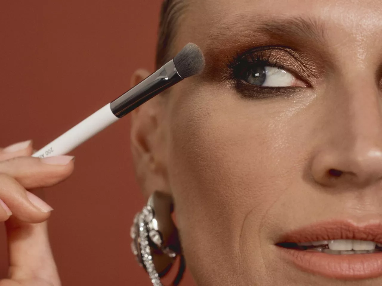 W perfumeriach Douglas podczas Szkoły Makijażu będzie można poznać podstawy profesjonalnego makijażu