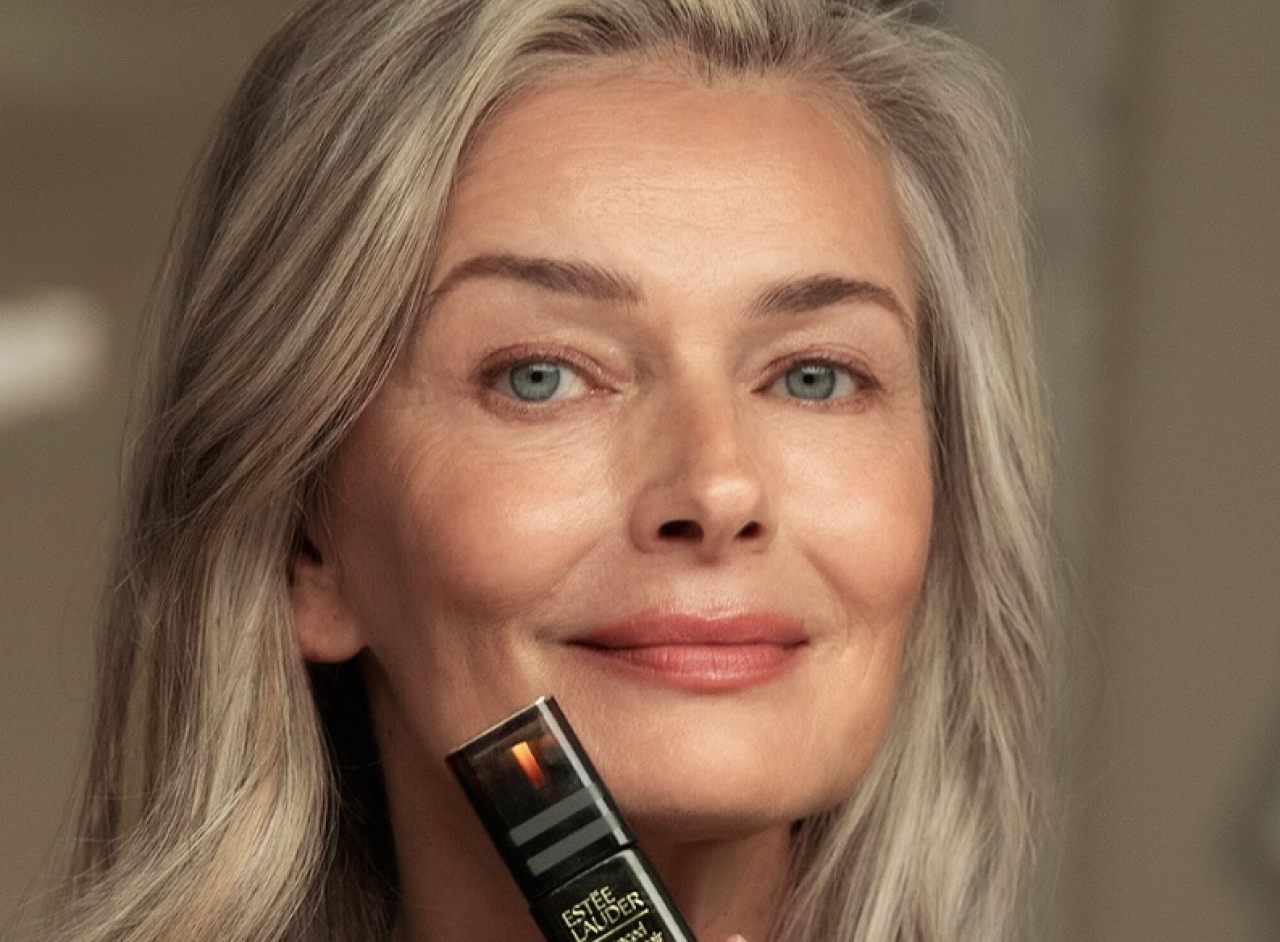 Paulina Porizkowa, czeska supermodelka, jest globalną ambasadorką Estée Lauder