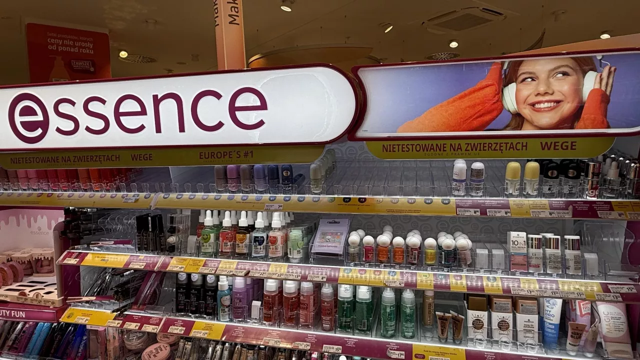 Marka Essence jest najlepiej sprzedającą się marką kosmetyczną w Europie - deklaruje Cosnova