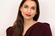 Demetra Pinsent dołączyła do Charlotte Tilbury w 2012 roku