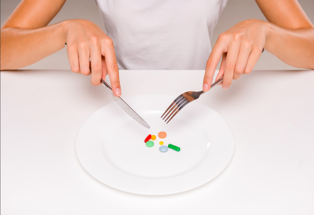 Trend inside-out beauty nie zastąpi tradycyjnych kosmetyków, ale stanie się ich niezbędnym dopełnieniem