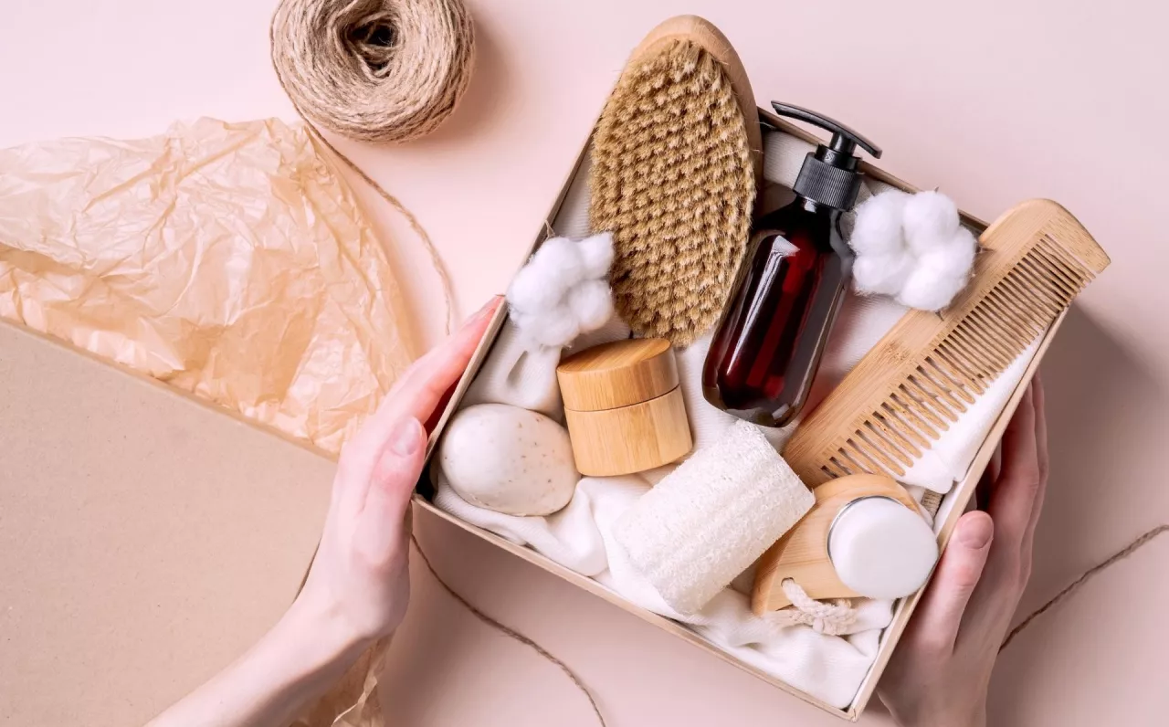 Ponad połowa kupujących (52 proc.) znajduje inspiracje prezentowe w social mediach - wynika z badania Savvy Marketing