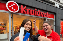 Należąca do AS Watson sieć drogeryjna Kruidvat  wdrożyła system Nature Impact Score – niezależny ranking, informujący o wpływie produktów marek własnych na środowisko