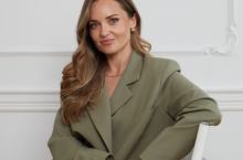 Monika Frydrych, Luare