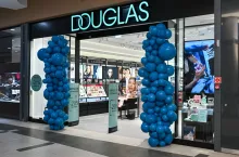 Douglas obniżył oczekiwany zakres przychodów ze sprzedaży netto