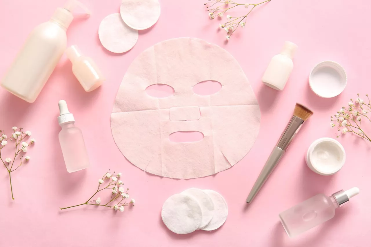 Nowa strategia marek beauty: retail + digital
