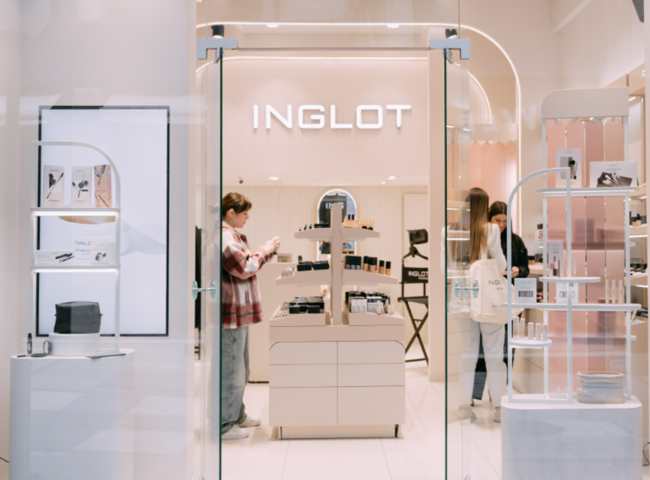 INGLOT współpracował z Hipercosmo przez ponad 15 lat