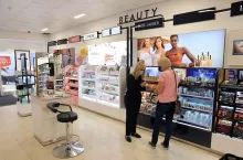 Brytyjski Boots rozpoczyna sprzedaż kosmetyków na TikTok Shop. Jak social commerce zmieni branzę?
