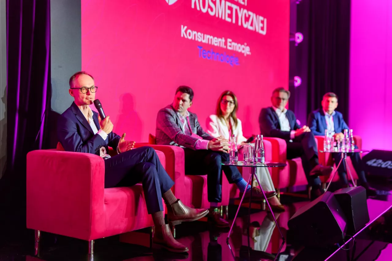Łukasz Bobiński, Chief Growth Officer Lux Division L‘Oreal